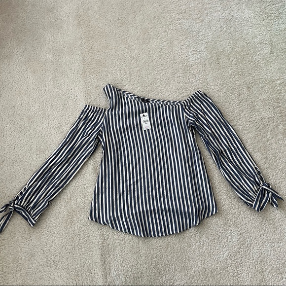 NWT - Express Metallic Stripe One Shoulder Top XS - Picture 4 of 5